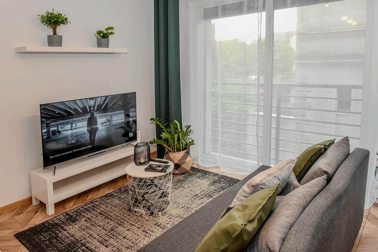 Apartamenty Swietokrzyska レシュノ エクステリア 写真